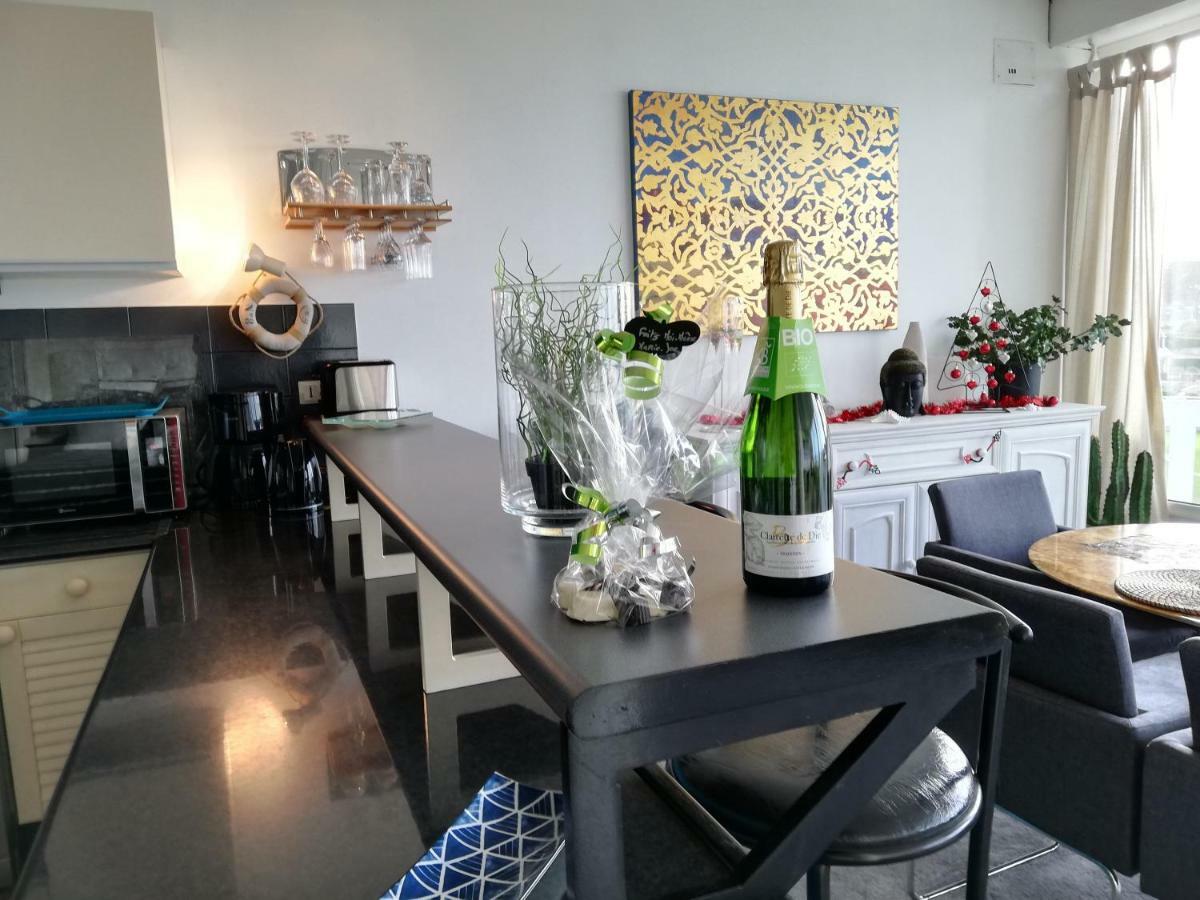 Grand Loft De 60M2 Tres Lumineux Tres Belle Vue Sur Mer Erquy Exterior photo
