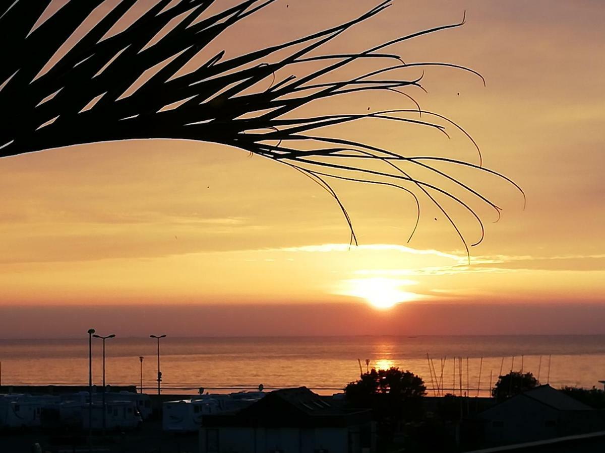 Grand Loft De 60M2 Tres Lumineux Tres Belle Vue Sur Mer Erquy Exterior photo